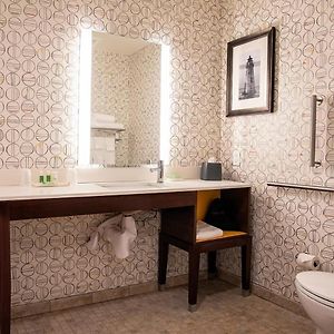 King Room Mobility Access or Hearing Accessible